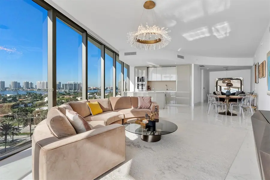 18975 Collins Ave #804, Sunny Isles Beach, FL 33160 - Image #3