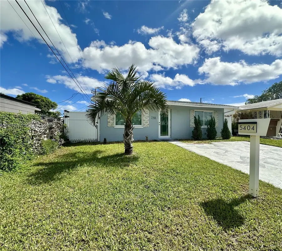 5404 NW 23rd Ter, Tamarac, FL 33309 - Image #2