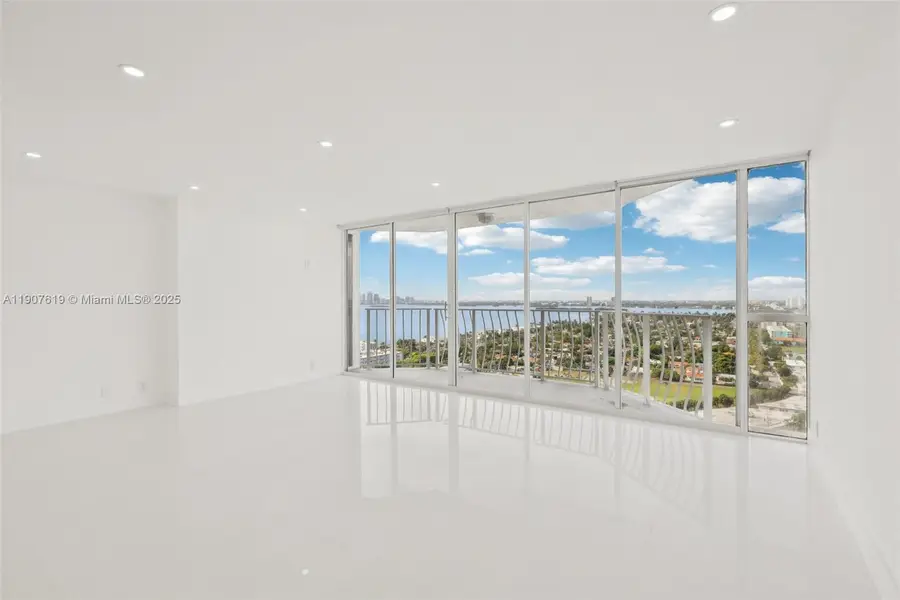 7601 E Treasure Dr #2305, North Bay Village, FL 33141 - Image #3