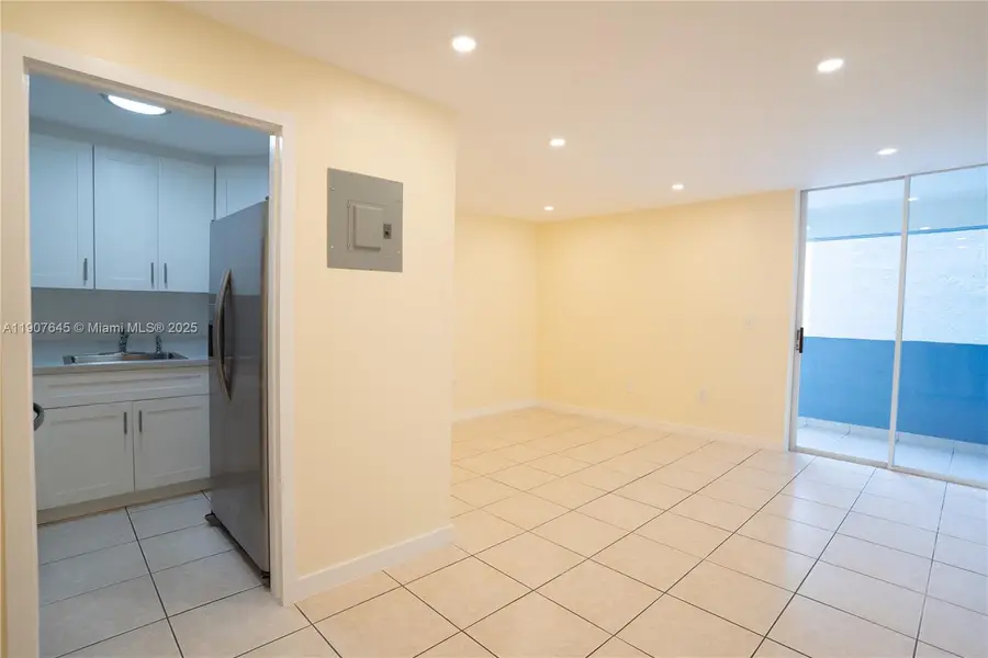 5050 NW 7th St #309, Miami, FL 33126 - Image #2