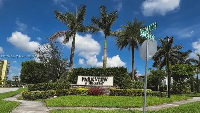 3973 Poinciana Ln, Hollywood, FL 33021 - Image #1