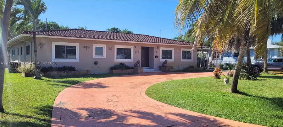 2622 Jackson St, Hollywood, FL 33020 - Image #2