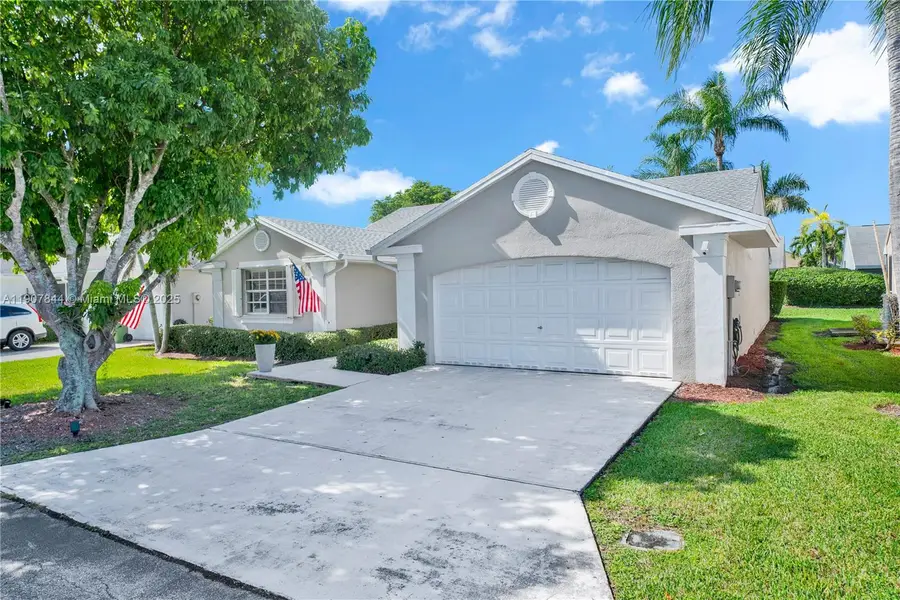 662 SE 27th Dr, Homestead, FL 33033 - Image #3