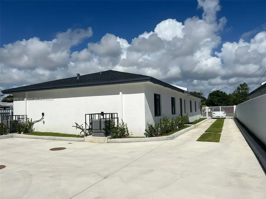 11980 SW 213th St, Miami, FL 33177 - Image #2
