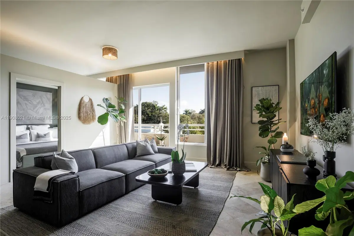 3250 Grand Ave #306, Miami, FL 33133 - Image #1