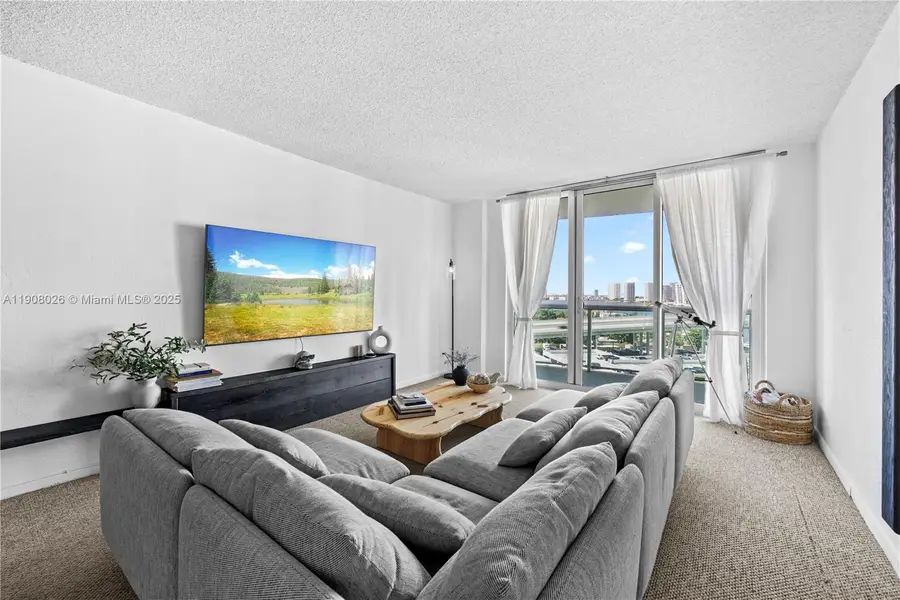 19380 Collins Ave #1017, Sunny Isles Beach, FL 33160 - Image #2