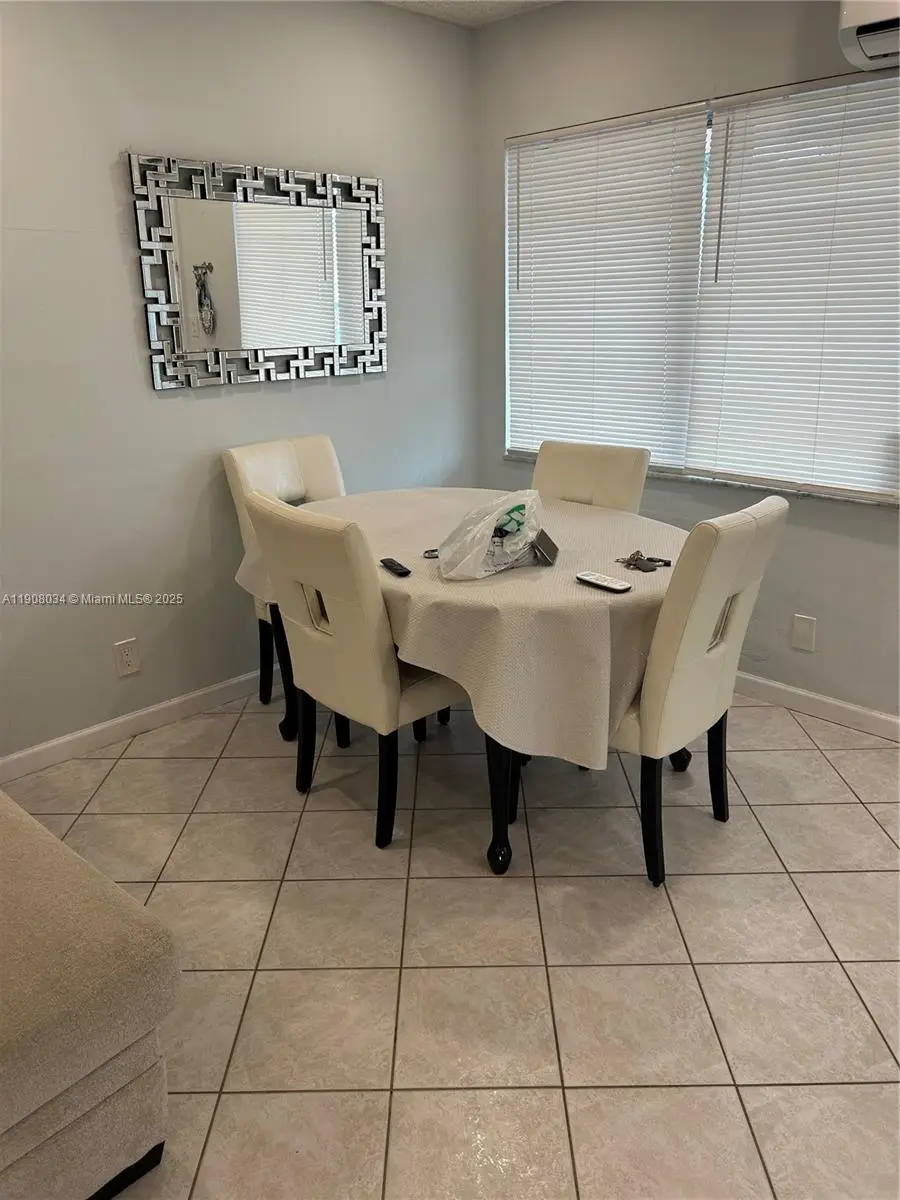800 SW 11th Ave #19A, Hallandale Beach, FL 33009 - Image #3