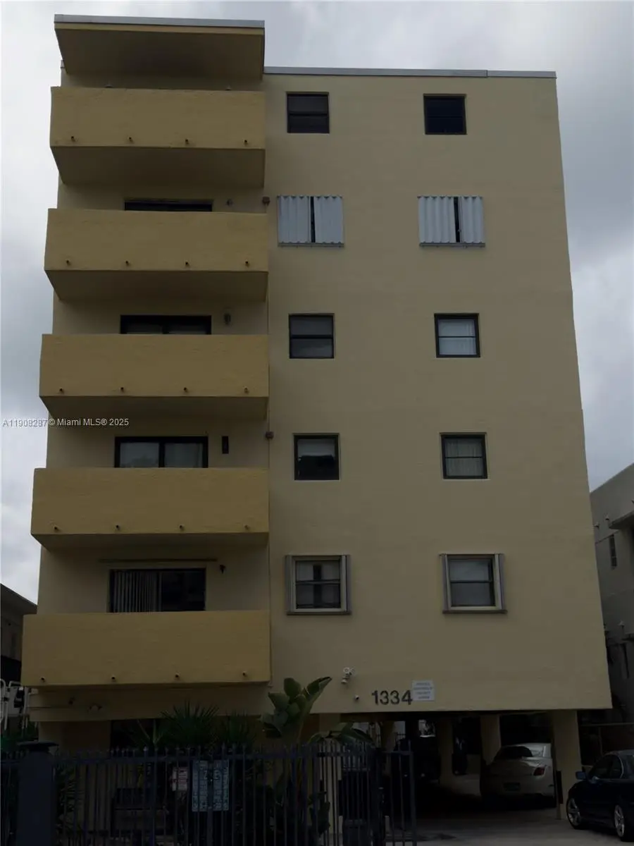 1334 Collins Ave #502, Miami Beach, FL 33139 - Image #1