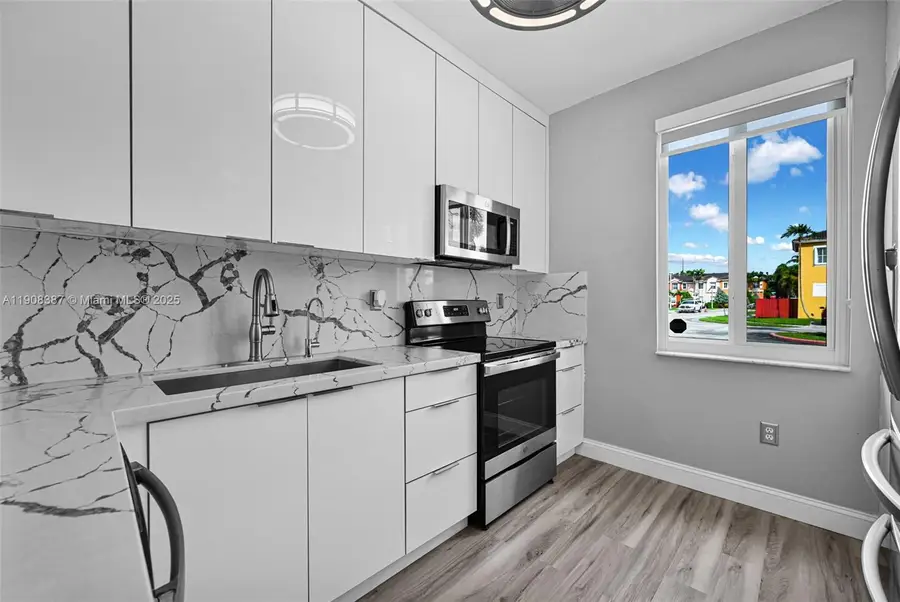 640 SE 1st St, Homestead, FL 33030 - Image #3