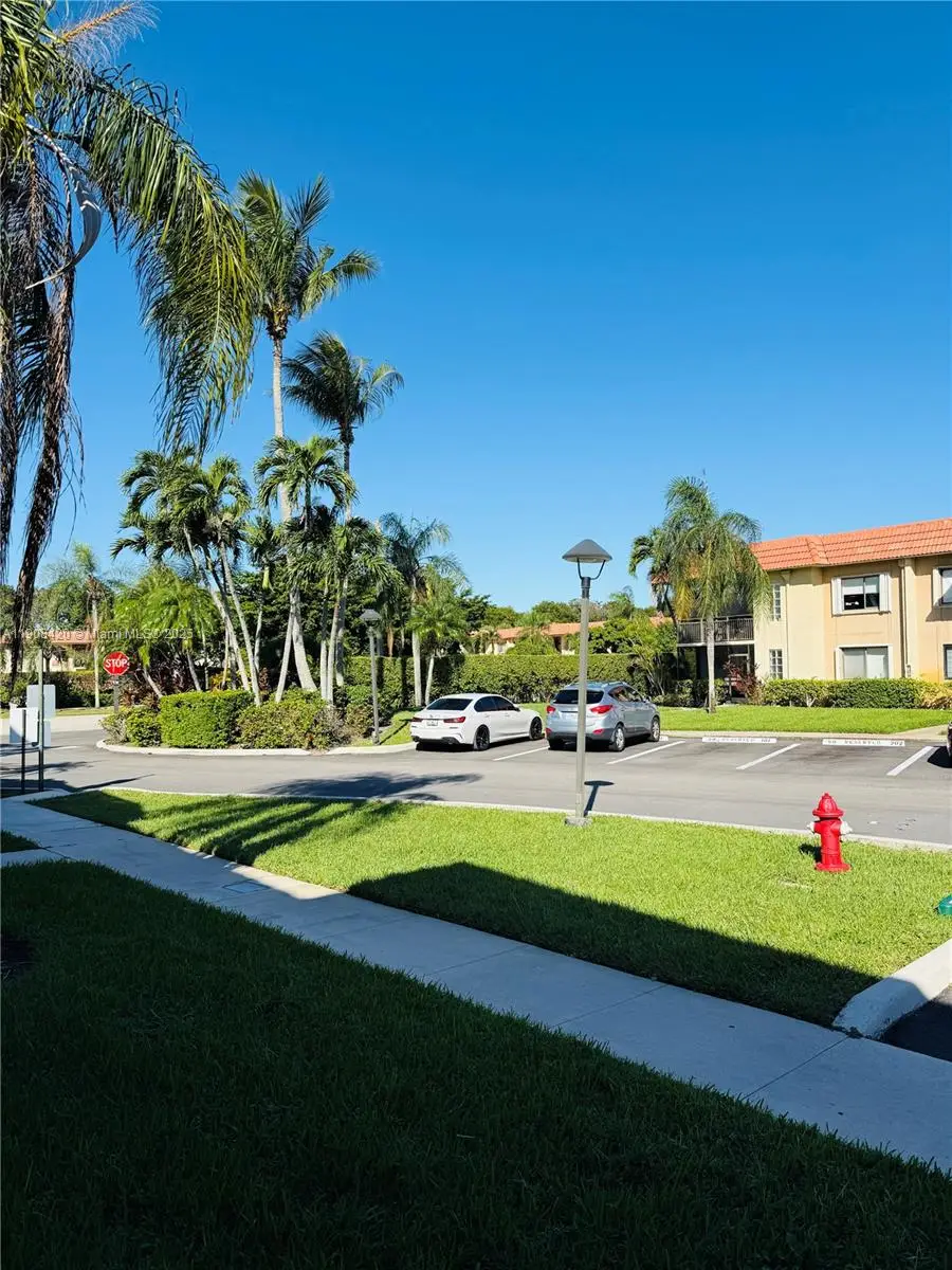 Address Withheld By Seller, Weston, FL 33326 - Image #2