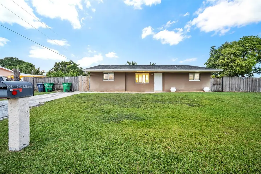 16901 SW 298th St, Homestead, FL 33030 - Image #2