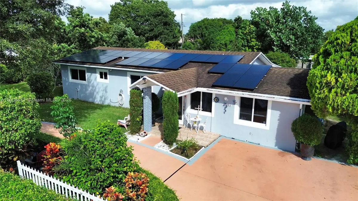 10965 SW 116th St, Miami, FL 33176 - Image #1