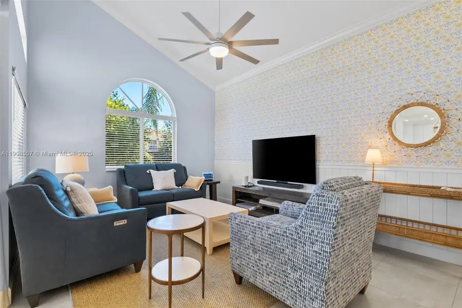 1114 SE 6th Ave, Dania Beach, FL 33004 - Image #3