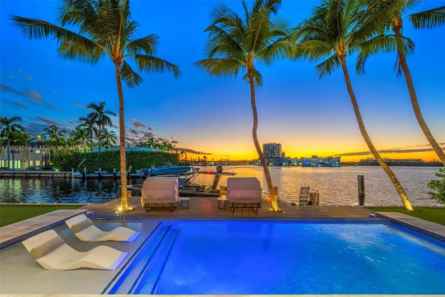 16470 NE 30th Ave, North Miami Beach, FL 33160 - Image #3