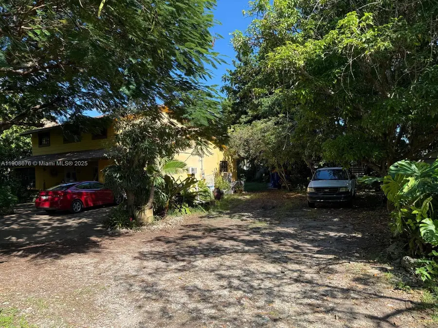 Address Withheld By Seller, Miami, FL 33177 - Image #2