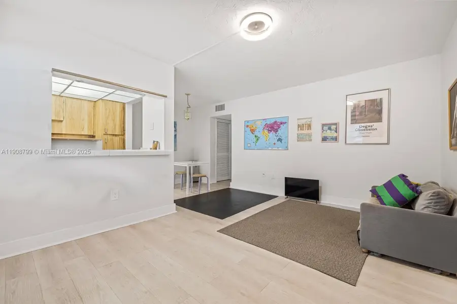 9140 Collins Ave #C, Surfside, FL 33154 - Image #3