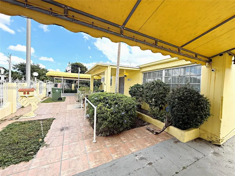 880 E 28th St, Hialeah, FL 33013 - Image #3