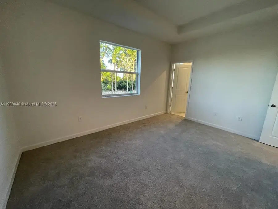 29135 SW 162nd Ct, Homestead, FL 33033 - Image #2