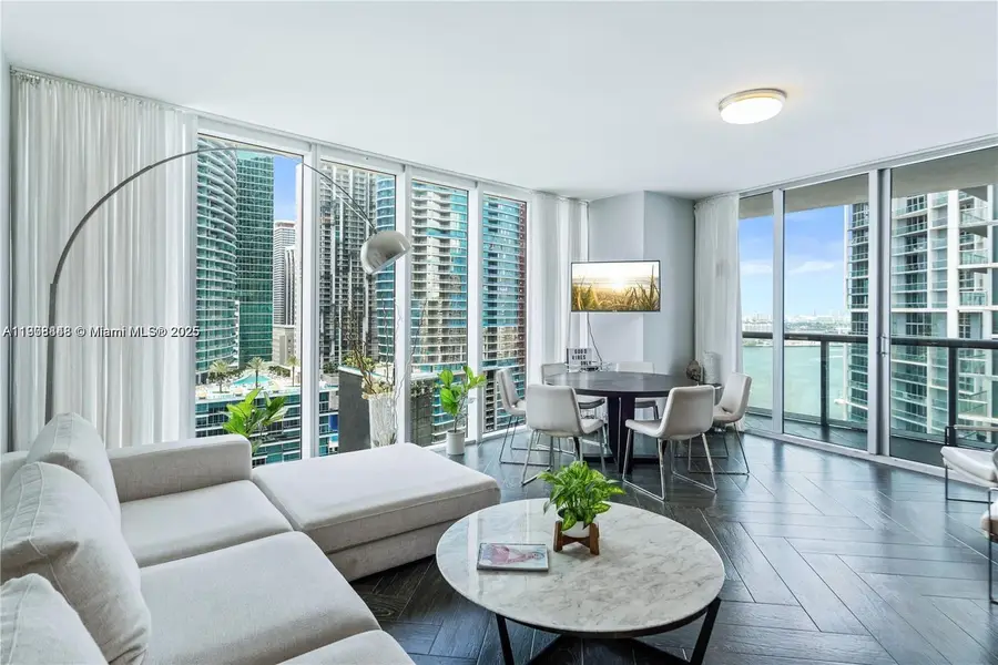 485 Brickell Ave #2302, Miami, FL 33131 - Image #3