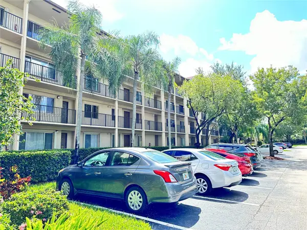 1301 SW 142nd Ave #111H, Pembroke Pines, FL 33027