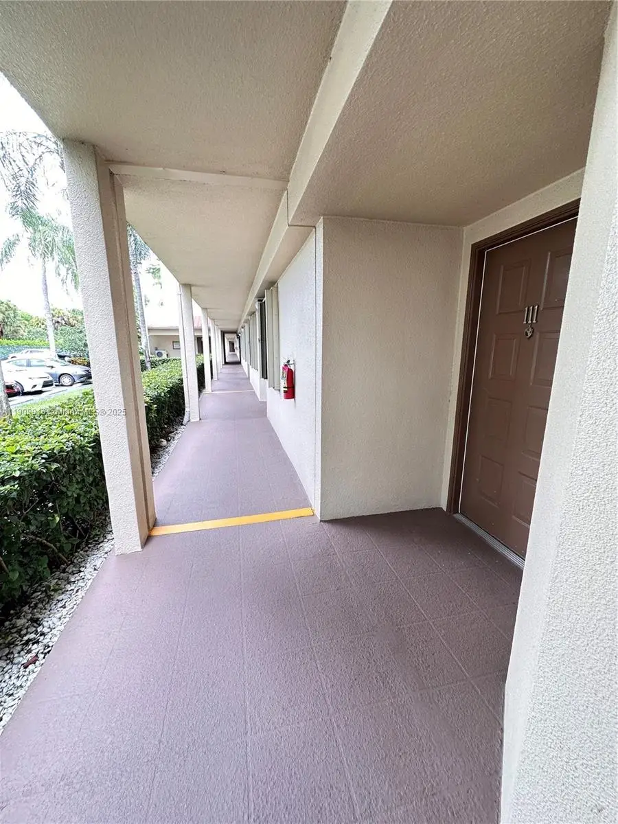 1301 SW 142nd Ave #111H, Pembroke Pines, FL 33027 - Image #2