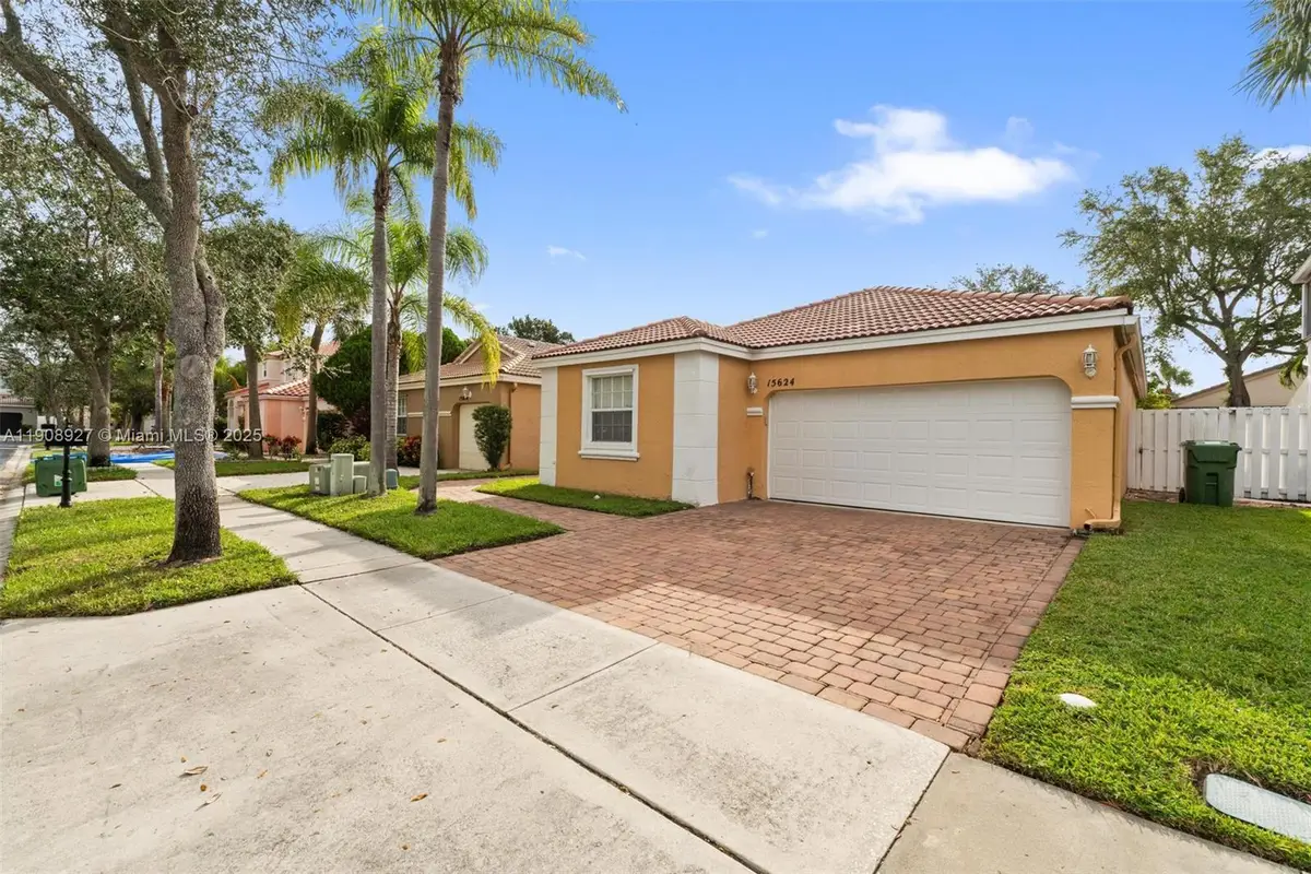 15624 NW 12th Rd, Pembroke Pines, FL 33028 - Image #1