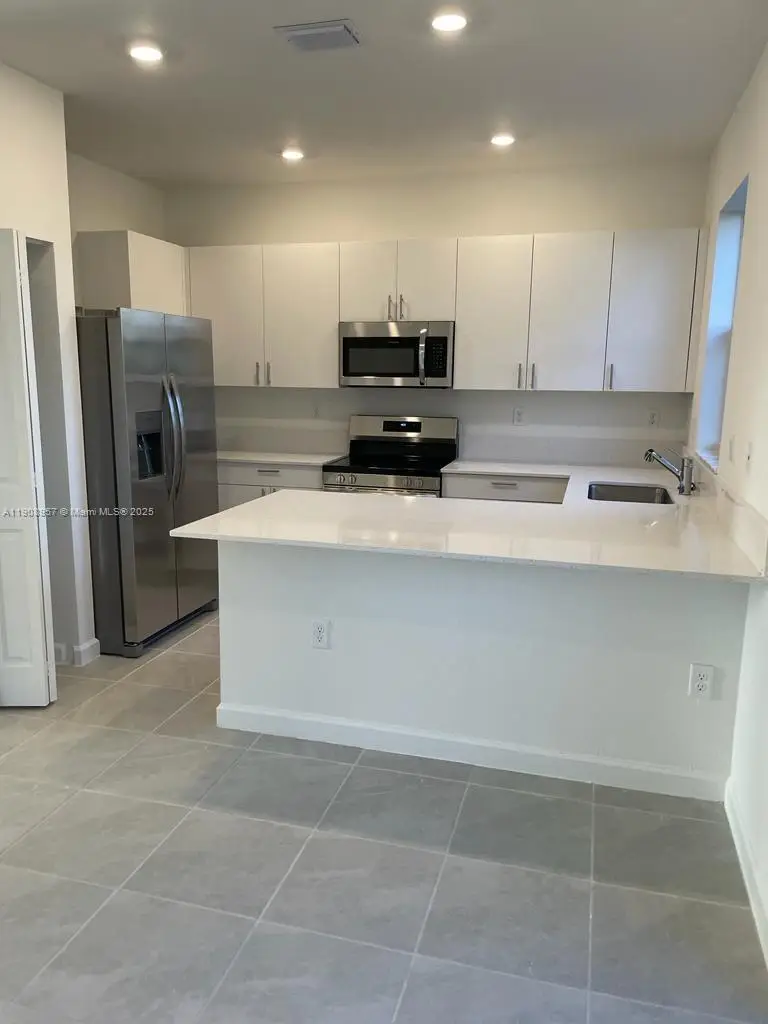 29171 SW 162nd Ct, Homestead, FL 33033 - Image #2