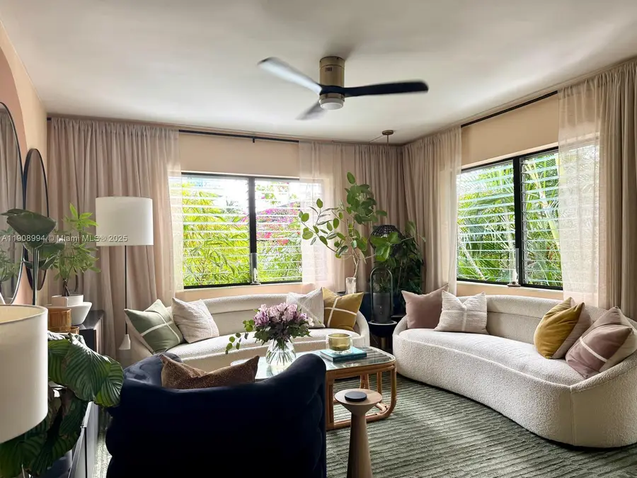 1117 Meridian Ave #8-1117, Miami Beach, FL 33139 - Image #3