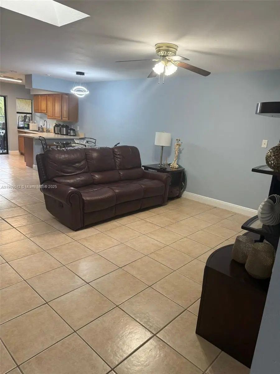 1507 1509 SE 24th Ave, Cape Coral, FL 33990 - Image #2