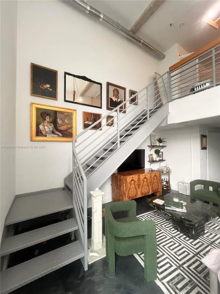 7744 Collins Ave #17, Miami Beach, FL 33141 - Image #2