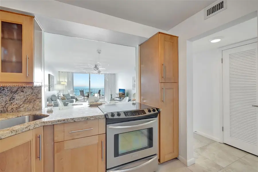 1400 S Ocean Dr #1001, Hollywood, FL 33019 - Image #2