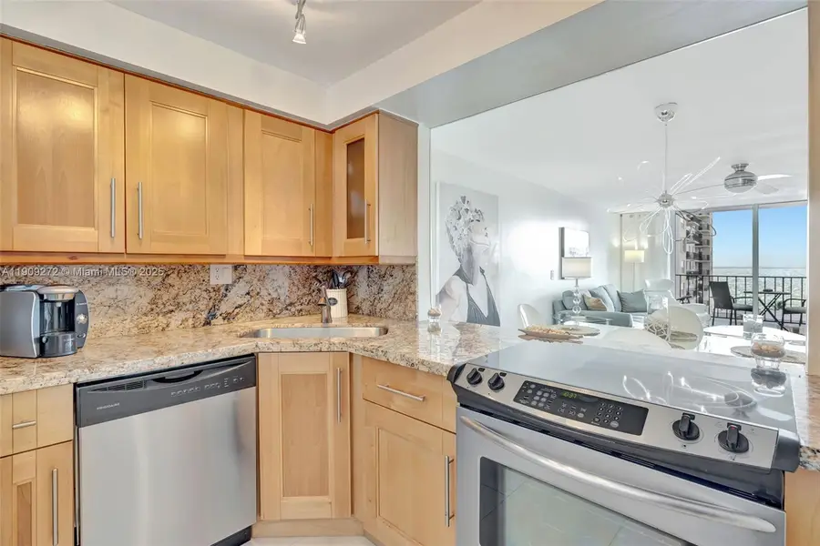 1400 S Ocean Dr #1001, Hollywood, FL 33019 - Image #3