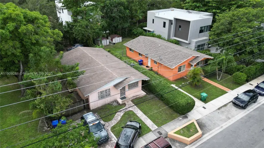 3350 Thomas Ave, Miami, FL 33133 - Image #2