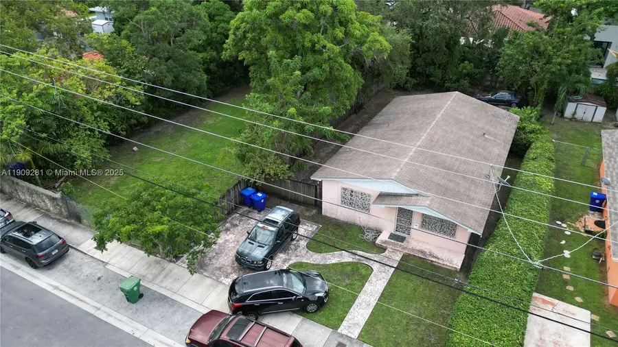 3350 Thomas Ave, Miami, FL 33133 - Image #3