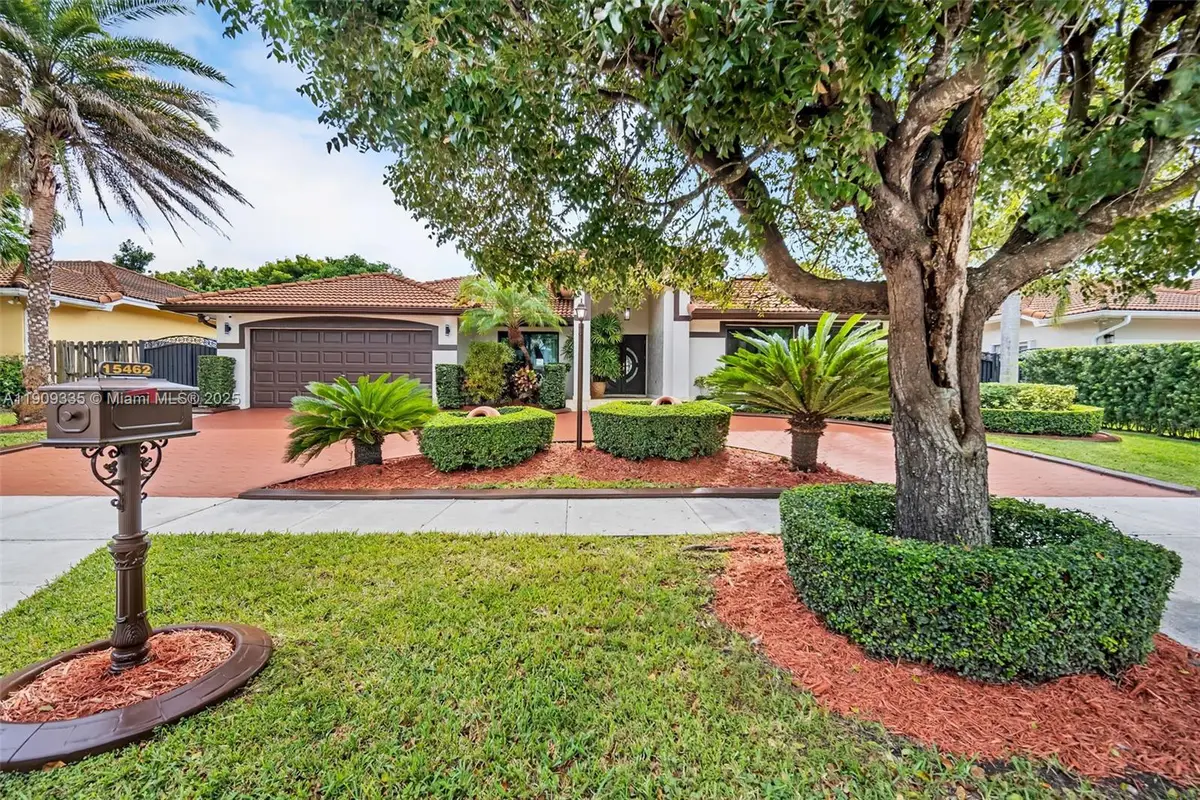 15462 SW 115th St, Miami, FL 33196 - Image #1
