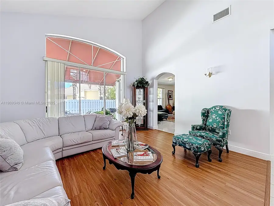 15241 SW 51st St, Miramar, FL 33027 - Image #3