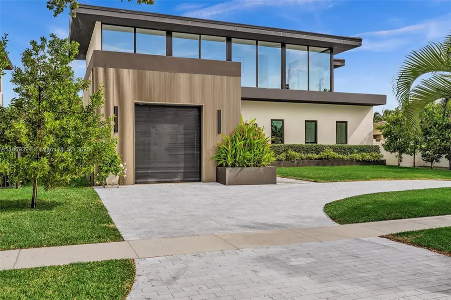 13045 Coronado Ter, North Miami, FL 33181 - Image #3