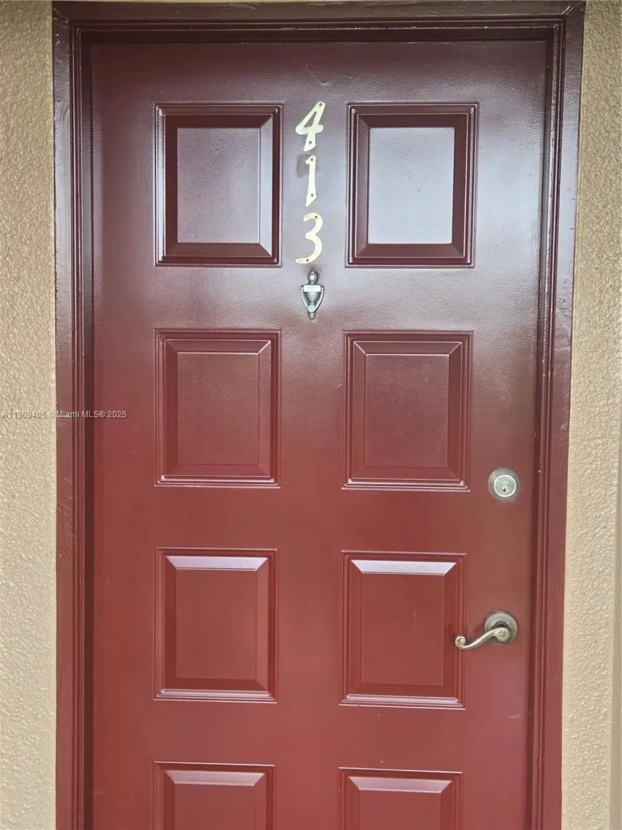 300 SW 130th Ter #413B, Pembroke Pines, FL 33027 - Image #2