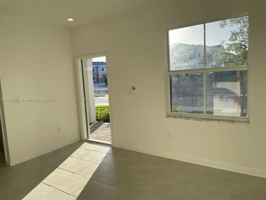 29209 SW 162nd Ct, Homestead, FL 33033 - Image #3
