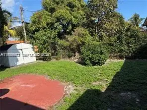 1077 NE 157th Ter, North Miami Beach, FL 33162 - #2