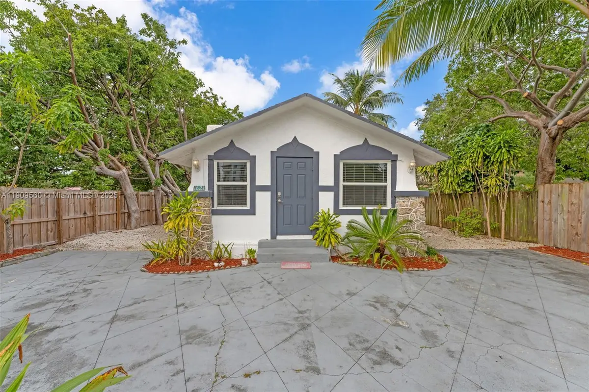 1621 NW 55th St, Miami, FL 33142 - Image #1