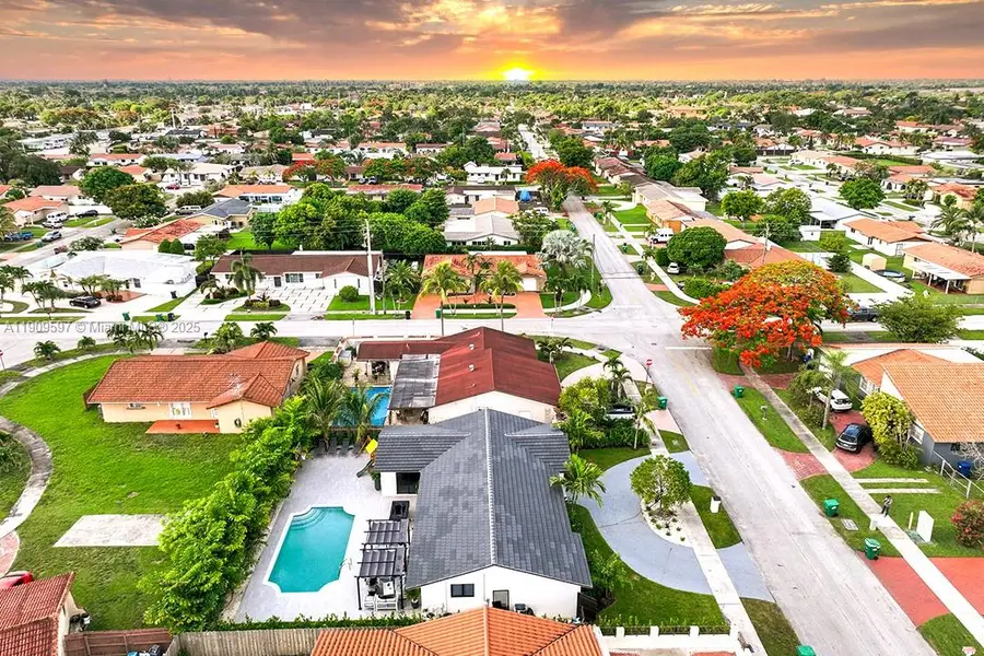 2585 SW 108th Ave, Miami, FL 33165 - Image #3
