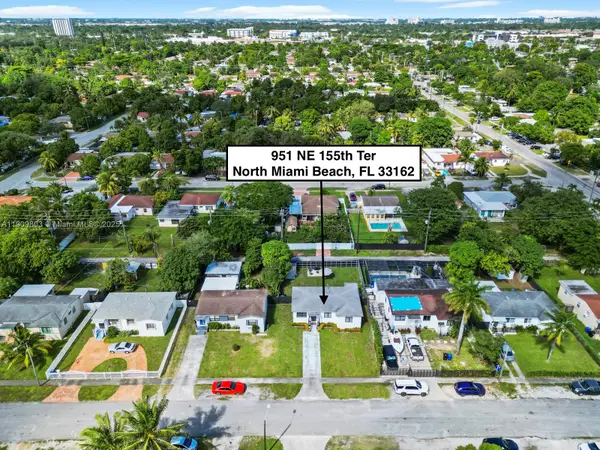 951 NE 155th Ter, North Miami Beach, FL 33162