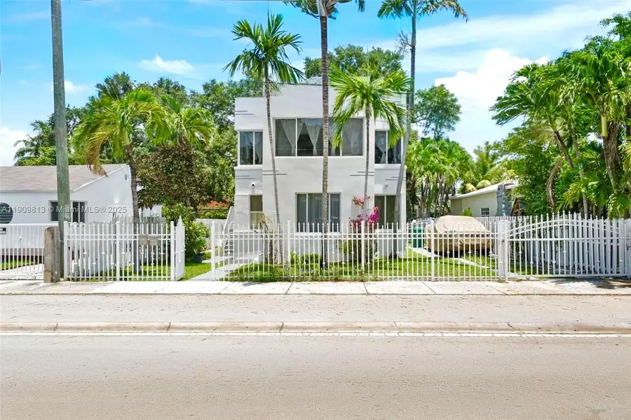 555 NE 70th St, Miami, FL 33138 - Image #3