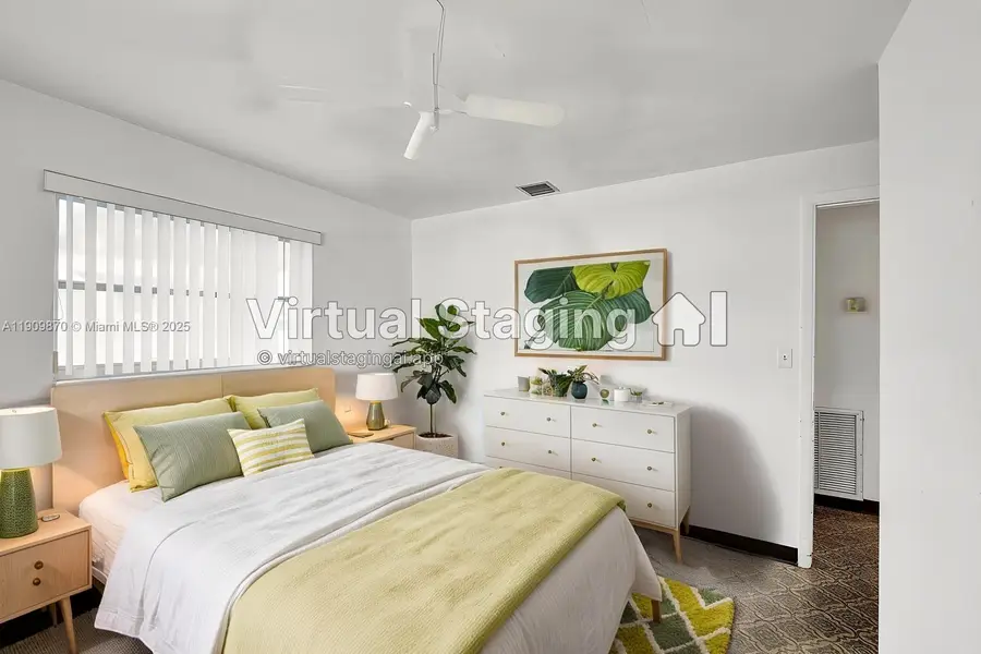 6622 Raleigh St, Hollywood, FL 33024 - Image #2