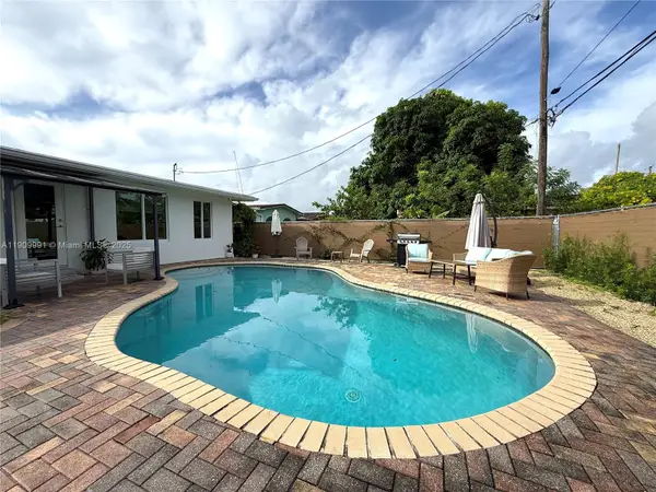 2625 SW 67th Ave, Miami, FL 33155