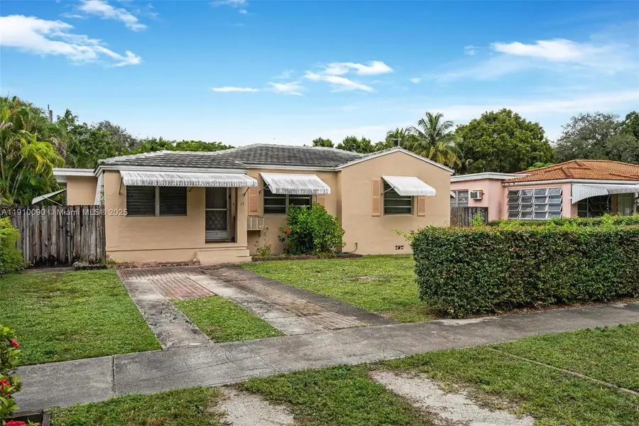 17 N Melrose Dr, Miami Springs, FL 33166 - Image #2