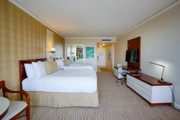 18001 Collins Ave #1118, Sunny Isles Beach, FL 33160