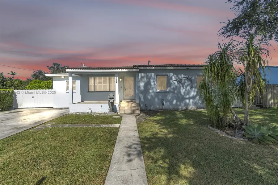 771 Swan Ave, Miami Springs, FL 33166 - Image #2