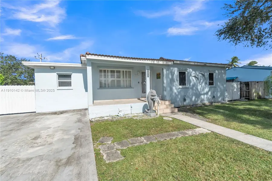 771 Swan Ave, Miami Springs, FL 33166 - Image #3